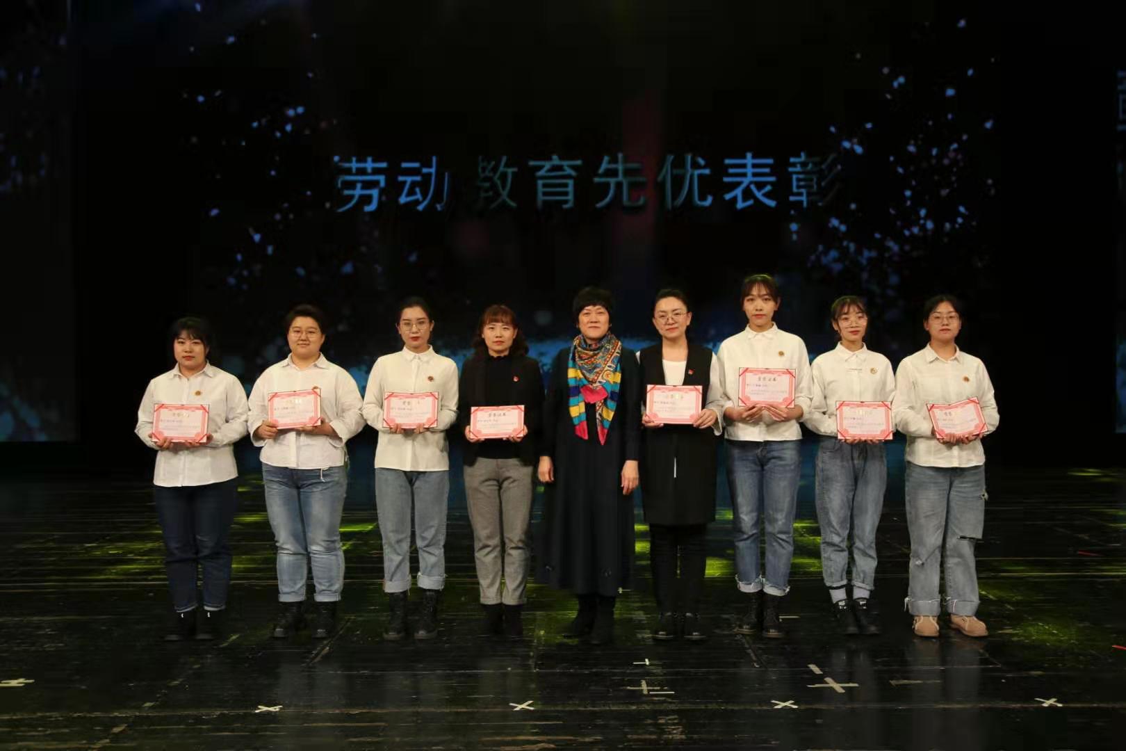 20191230195235_47468.jpg 微信图片_20191230193815.jpg