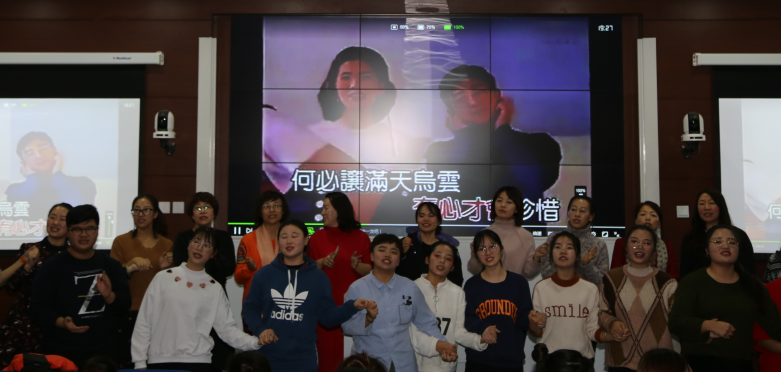 20181206095637_12156.png 图二十(大合影).png